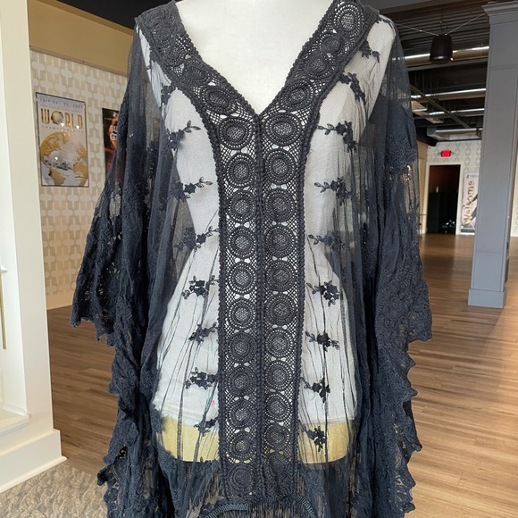 Black Lace Cover Up - Picture 3 of 3